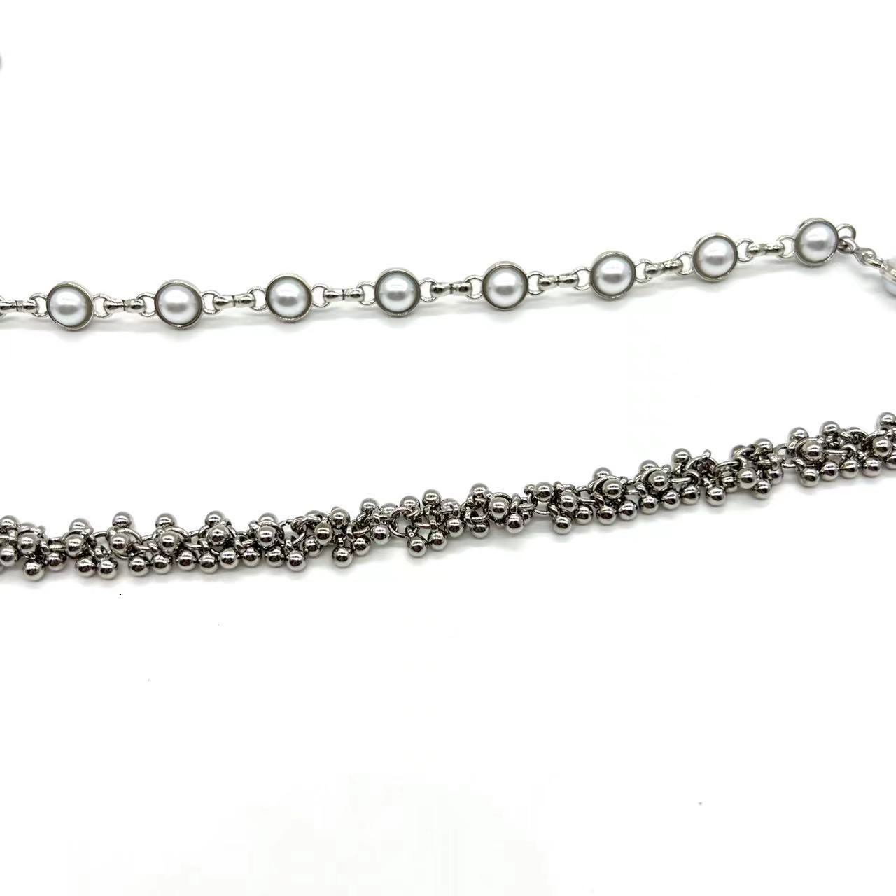 Minimalism Bead Flower Three Tier Silvery Pants Chain Mens And Womens Styles luxurious Retro Key Chain Gothic y2k Accessories 250107