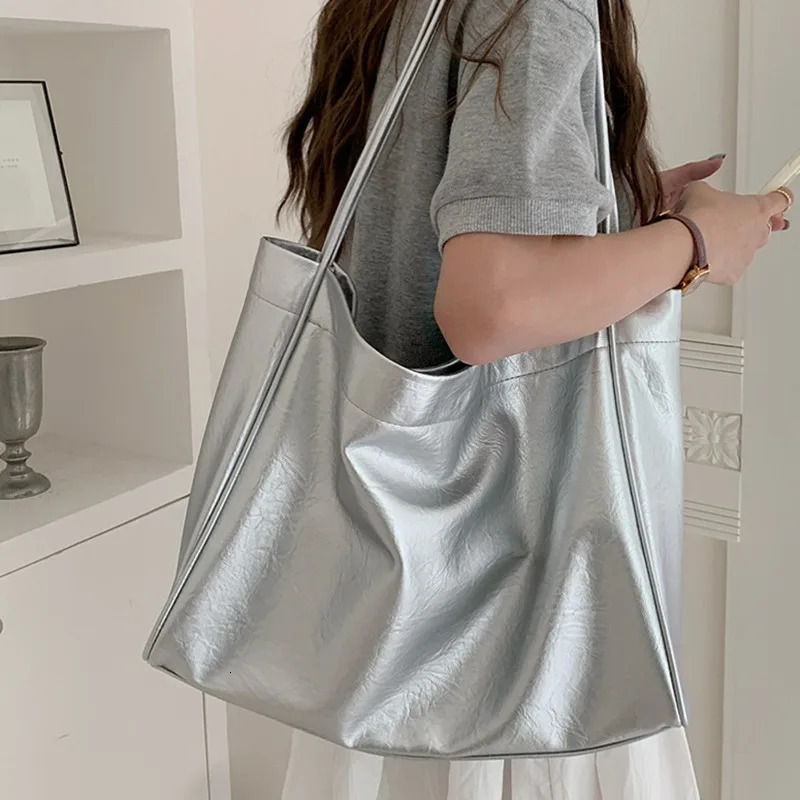 Casual large capacity Commuting women shoulder bags soft pu lady purses and handbags big silver 250207