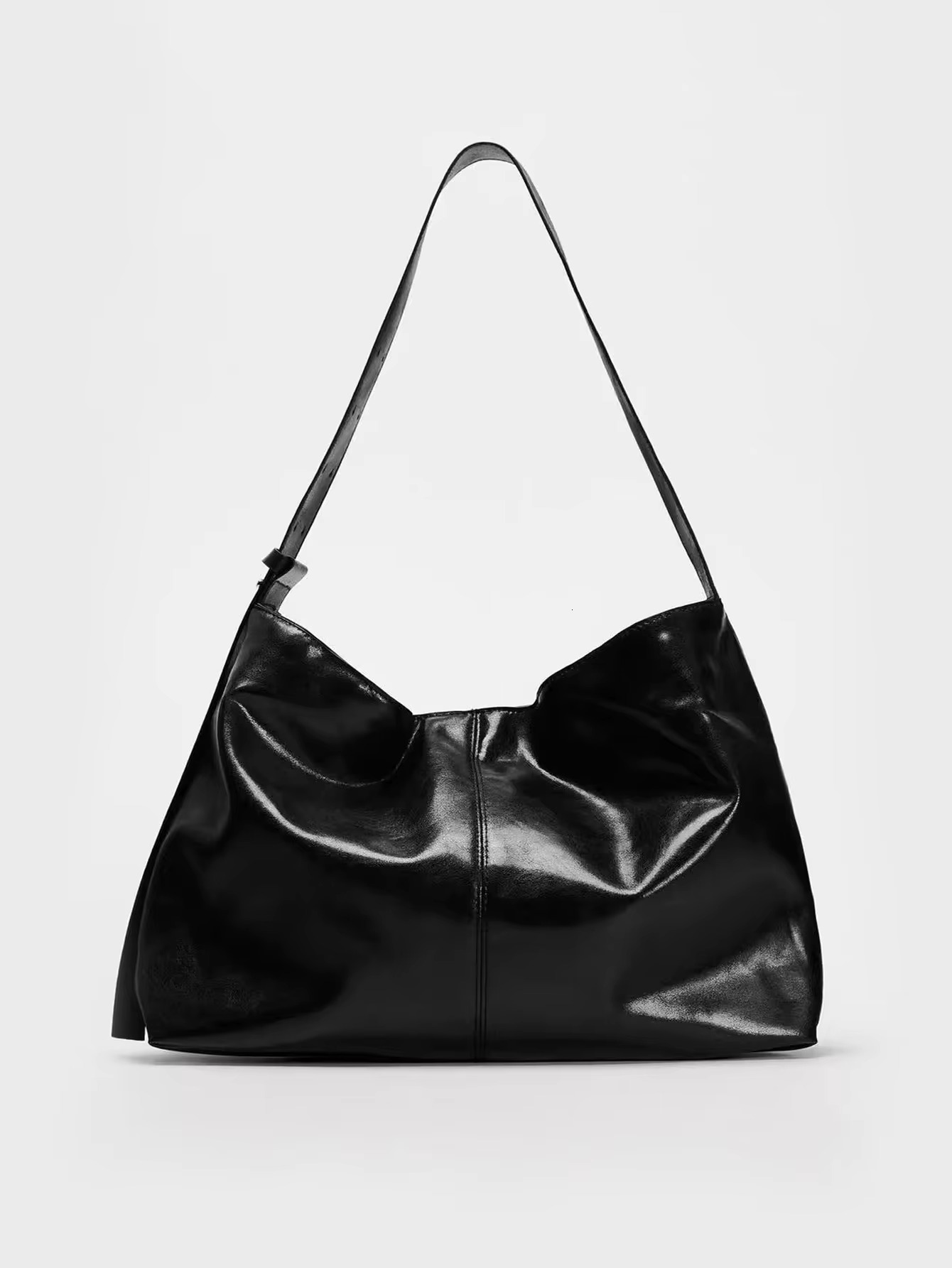 New Black Large Capacity Commuter Leisure Single Shoulder Soft Leather Diagonal Cross Tote Bag for Autumn and Winter