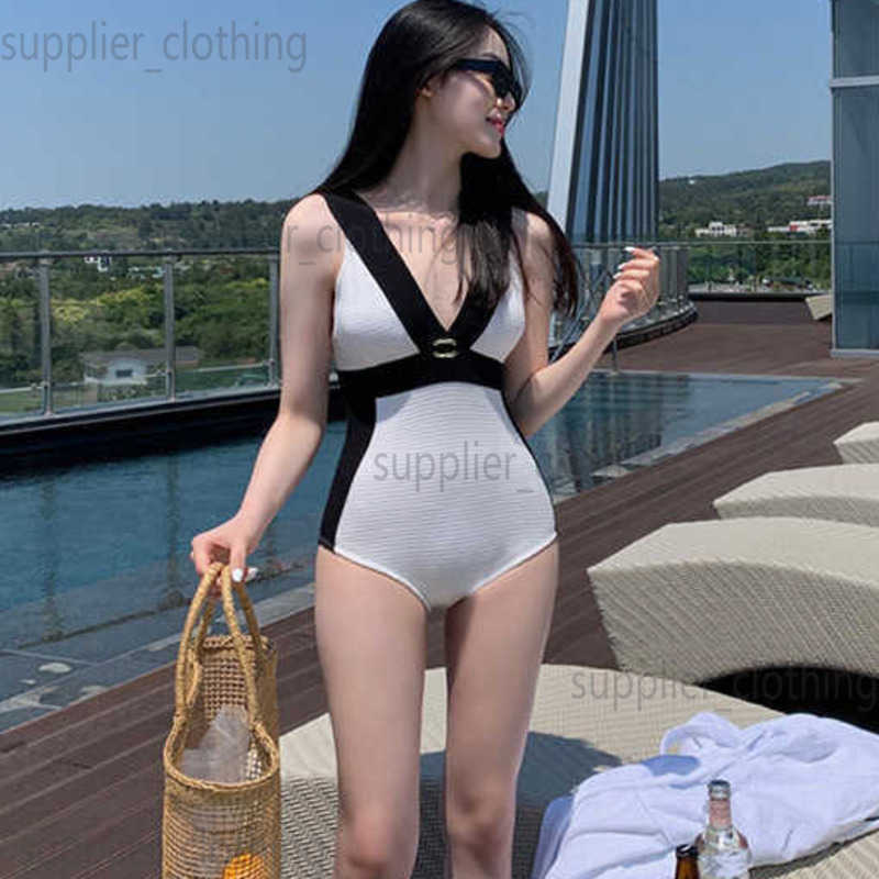 Designers Sexy 1 Piece Swimwear for Women Swimsuit Bandage Thong Bathing Suit High Cut Beachwear Solid Print New Bather Bikini Fashion