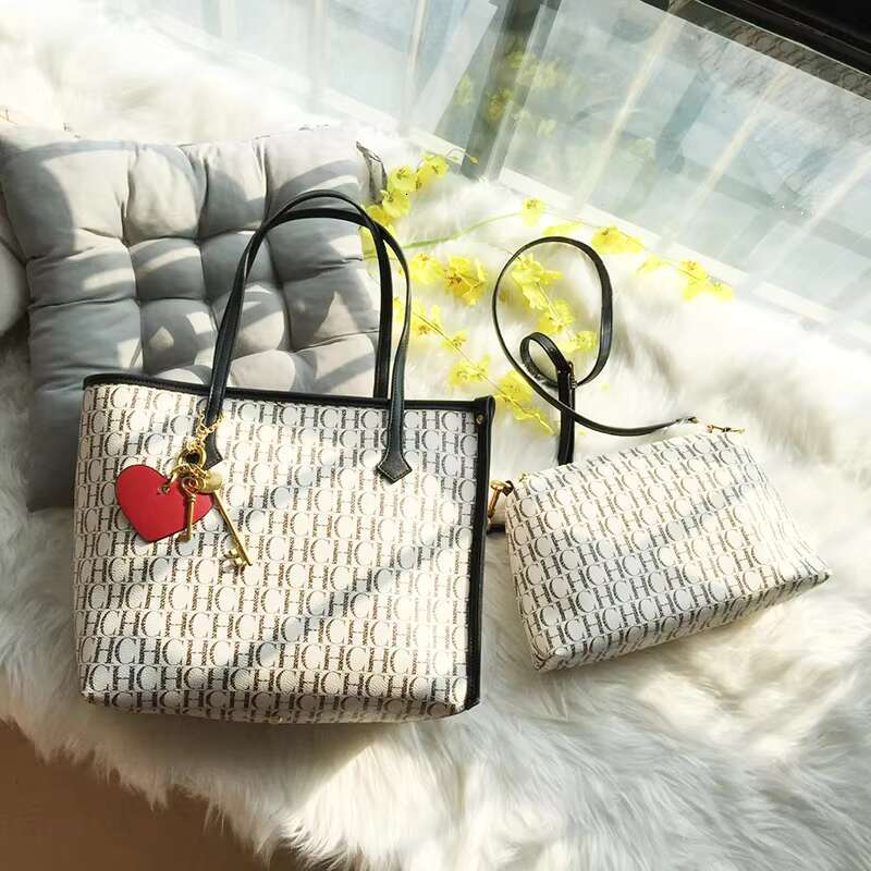 CH Handbag Letter Design Sub Mother Multi-Purpose Fashion Versatile Brand Commuting Convenient Women's Bag