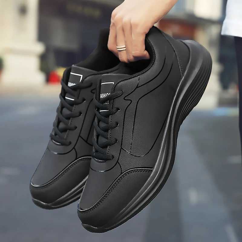 New Men Brand Running Shoes Jogging Outdoor Fashion Casual Walking Leisure Loafers Lace-up Breathable Cfortable Sneakers BladeC250325