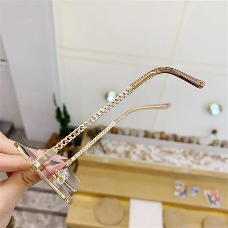 UV400 Oversize Sunglasses Women Personalized Sun Glasses INS Fashion Street Poshoot Large Frame Sunglasses 250210
