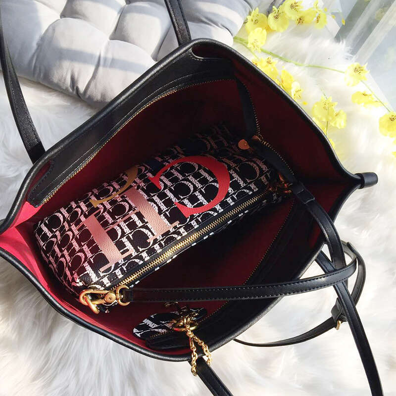 CH Handbag Letter Design Sub Mother Multi-Purpose Fashion Versatile Brand Commuting Convenient Women's Bag