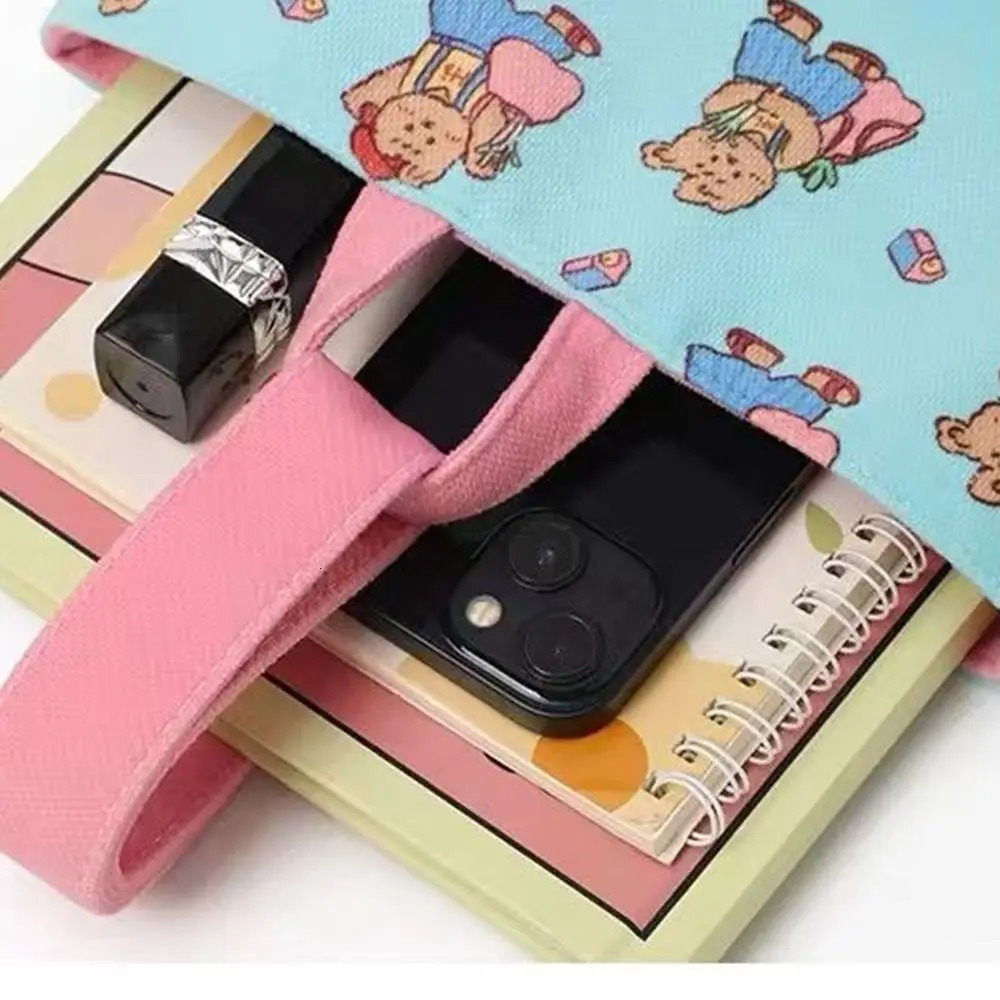 Elegant Large Capacity Retro Bear Bucket Bag Dog Puppy Canvas Handbag Tote Bag Korean Style Mummy Bag Shopping Bags 250207