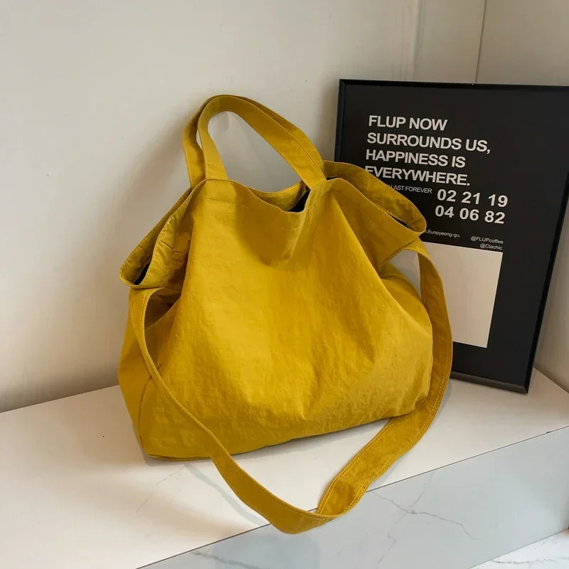 Solid Color Nylon Zipper Product Womens Tote Bag High Beauty Fashion Handbag Sweet Soft Versatile Shoulder Bag 250207