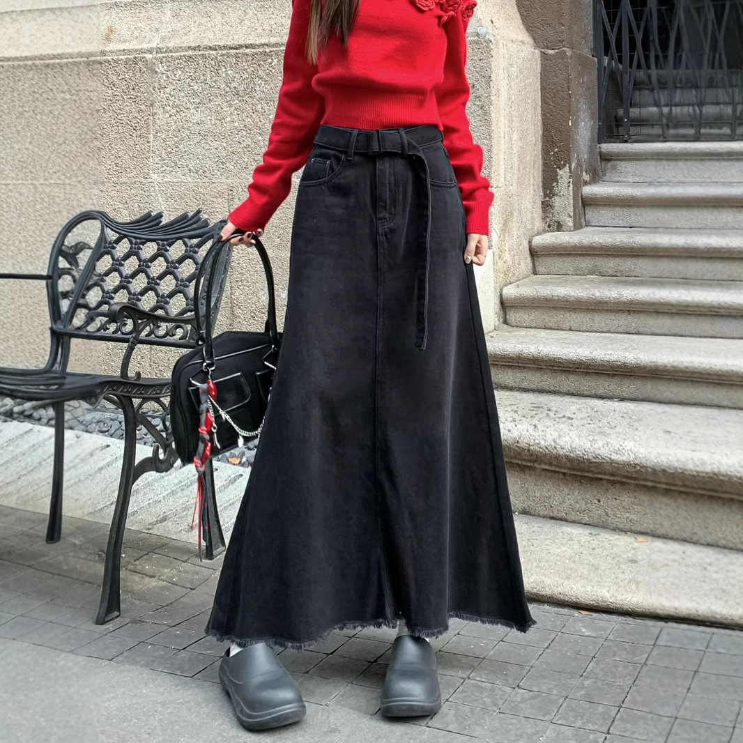 X3120 Denim long skirt for women, washed raw edge design, denim belt, a-line hip fishtail skirt