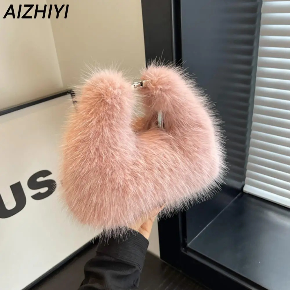 Faux Fur Shoulder Bag for Women Plush Top Handle Clutch Bag Adjustable Strap Fluffy Crossbody Bag Lady Furry Handbag Party Purse 250207