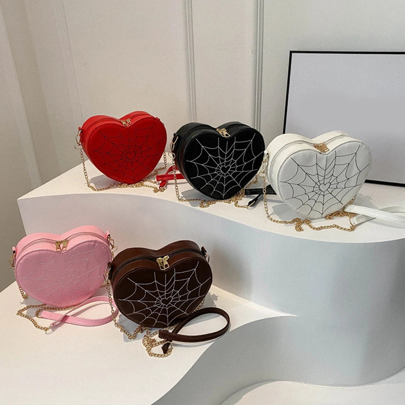 Fashion Spider Web Heart Shaped Shoulder Bag Women Chain Crossbody Bag Korean Personalized Mini Womens Handbag Lipstick Purse 250221