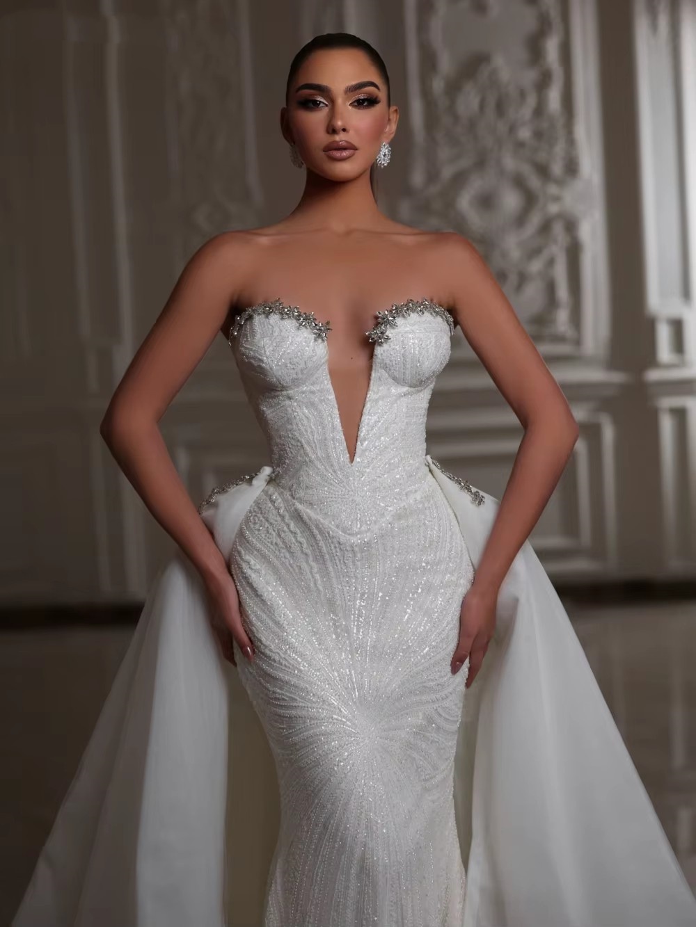 Mermaid Wedding Dress Sweetheart Neck Sleeveless Bridal Gowns Sequins Crystal Detachable Train Dresses Custom Made vestidos de novia