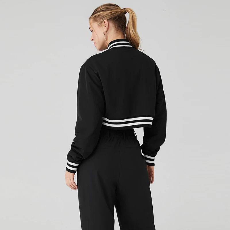 Cropped GOAT Jacket Womens Fashion Retro Letter Patch Full Button Ribbed Cuffs Slanted Pocket Warm Coat 250210