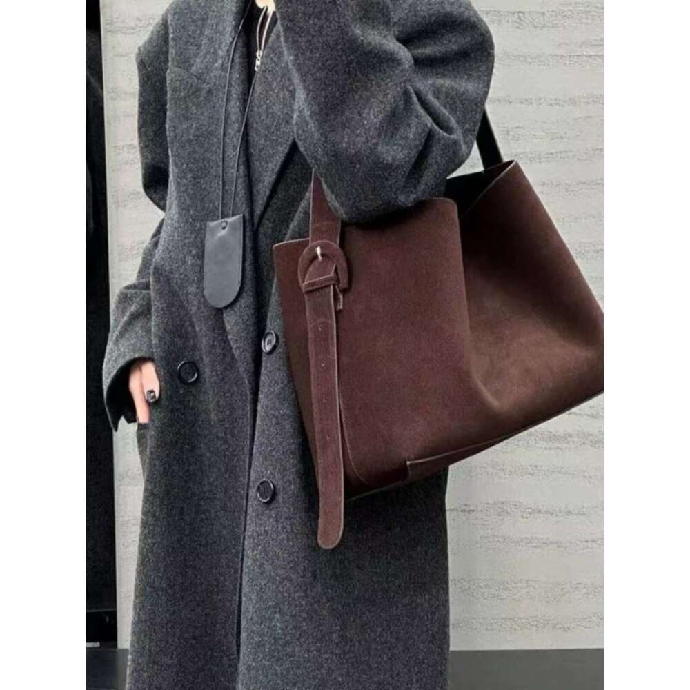 Women's Bags Genuine leather Maillard bag, women's bag, frosted cowhide commuting shoulder bag, underarm bag, large capacity tote bag