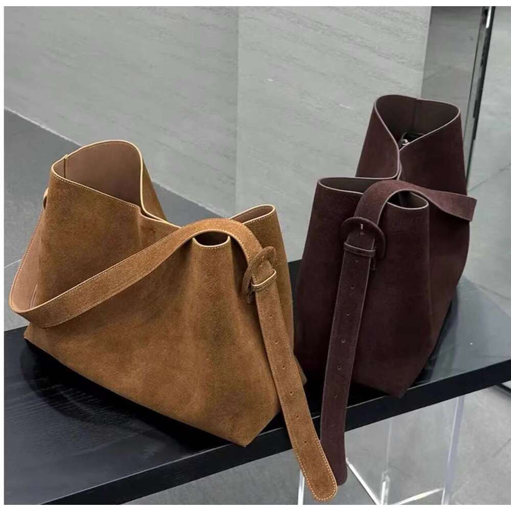 Women's Bags Genuine leather Maillard bag, women's bag, frosted cowhide commuting shoulder bag, underarm bag, large capacity tote bag