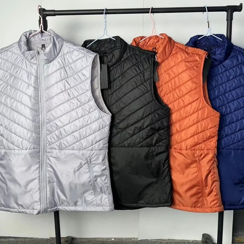 2025 mens sports sleeveless vest jackets designer warm gilet winter spring autumn coats women waistcoat outdoor reflective down puffer jacket couples loose parka6