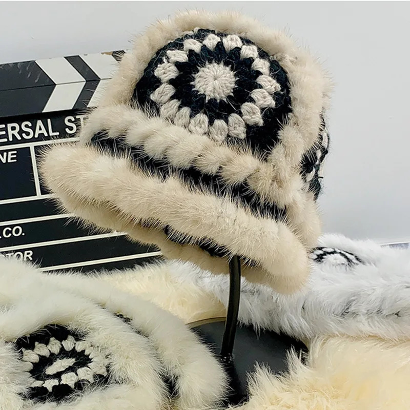 2024 Korean Sweet Real Mink Fur Plush Bucket Hats Women Autumn and Winter Ins Warm Change Knitted Caps 250110