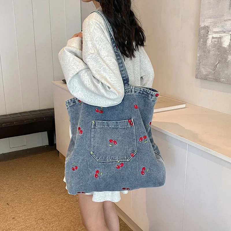 Lazy Denim Shoulder Bag Womens Large-capacity Shopping Bag Niche Literary Tote Casual Versatile Underarm Bag 250210
