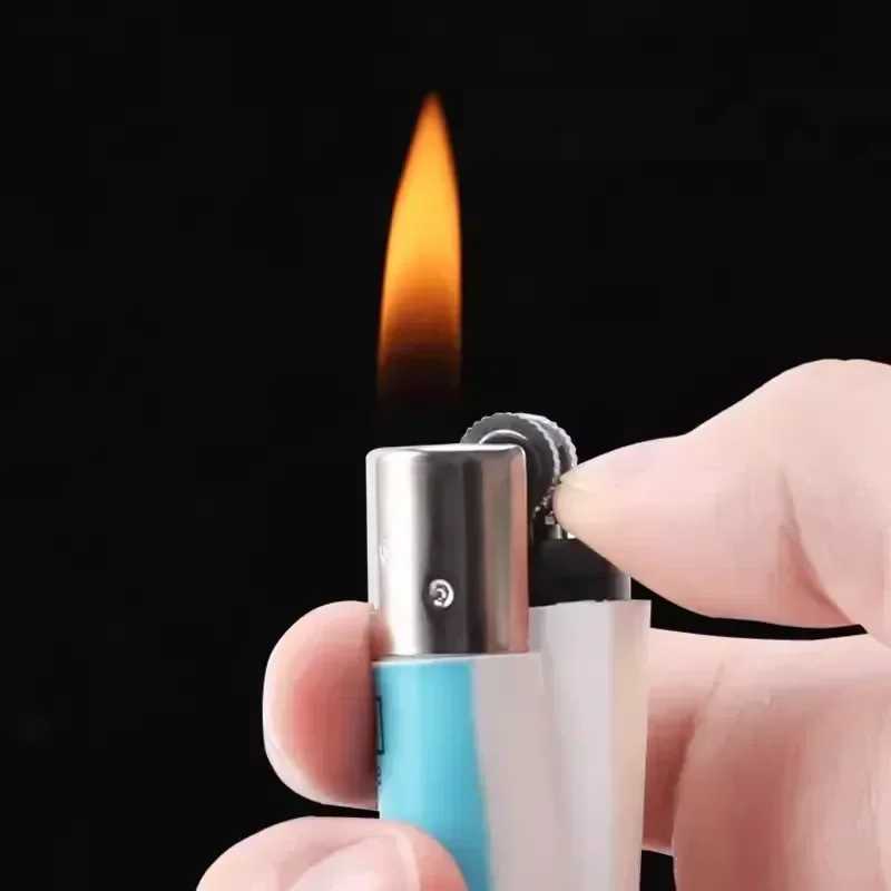 Clipper Lighter Smooth Grinding Wheel Open Fire Cigarette Lighter Portable Indoor Lighter Smoking Mens Gadgets Men GiftsT250211