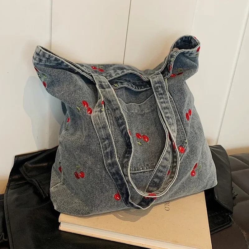 Lazy Denim Shoulder Bag Womens Large-capacity Shopping Bag Niche Literary Tote Casual Versatile Underarm Bag 250210