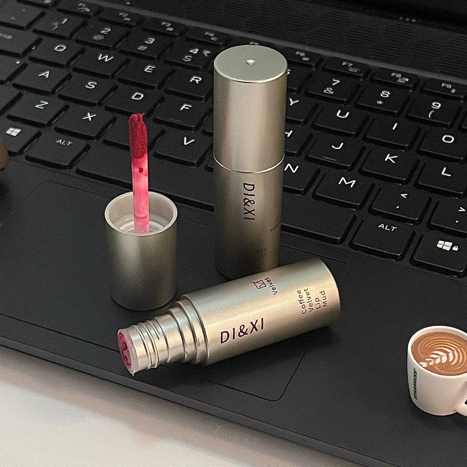 Dark Brown Matte Velvet Lip Gloss Waterproof Liquid Lipstick Nude Brown Lips Tint Mud Makeup Latte Coffee Lip Glaze Cosmetics 250113