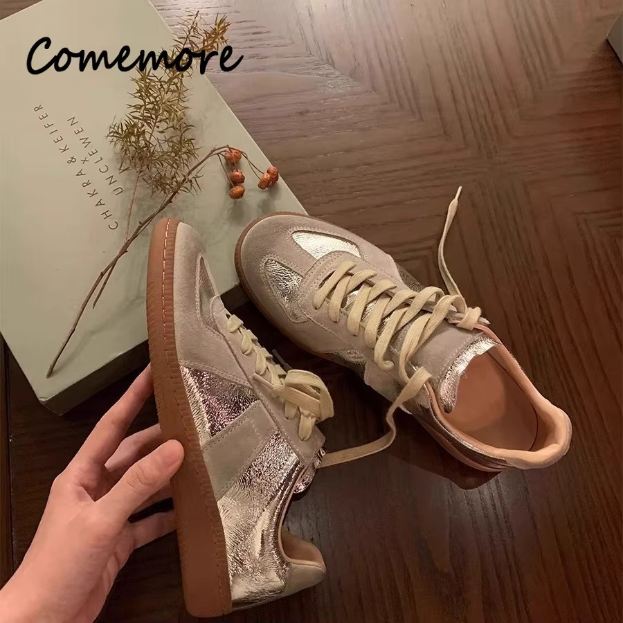 Designer Outdoor Casual Leather Sports Shoes Sier Lace Up Sports Flat Shoes Women's Anti Slip Breathable Tennis Running Shoes Basket Women's