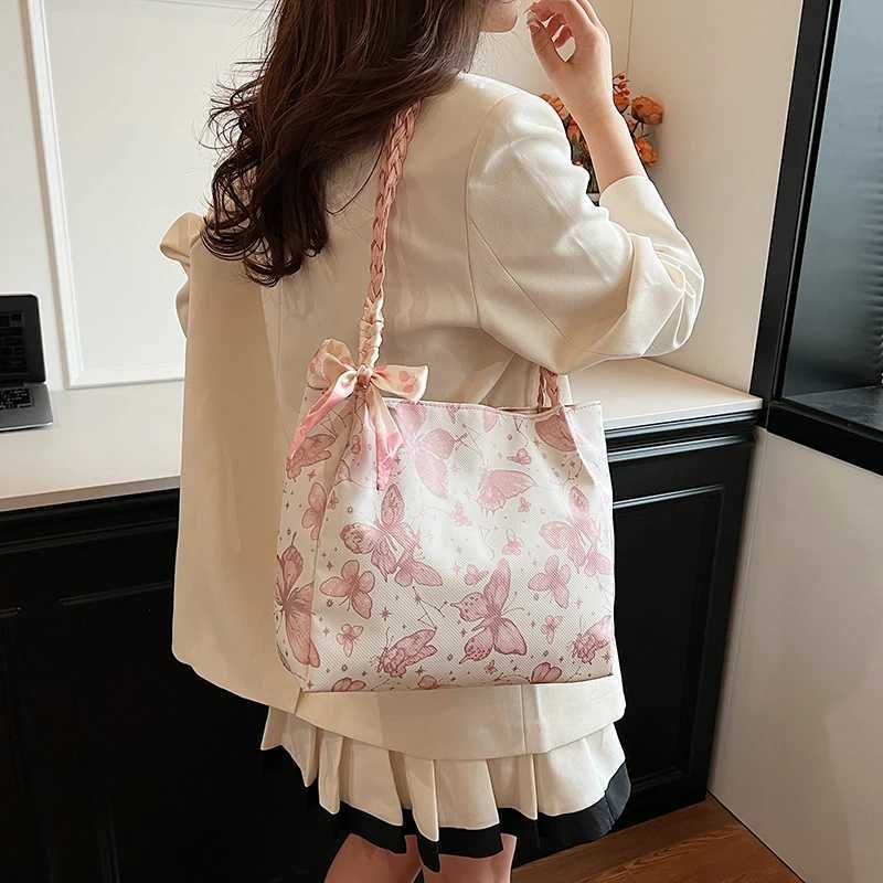 Leisure Large Capacity 2024 New Summer Shoulder Bag Butterfly College Student Commuter Tote Bag Trendy and FiableXJ250227