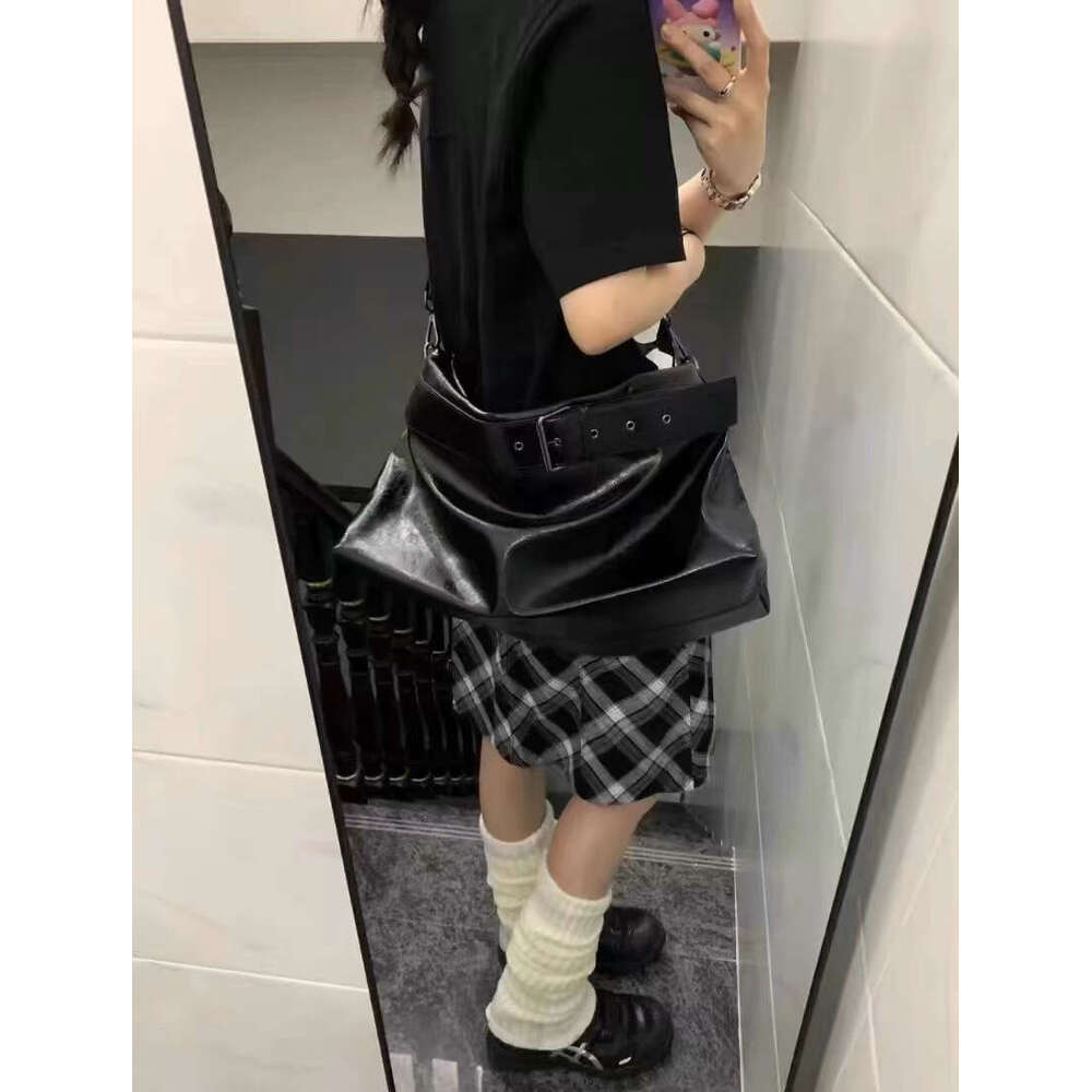 Women's Bags autumn new high-end large capacity soft leather tote for both men and women, lazy style single shoulder crossbody bag