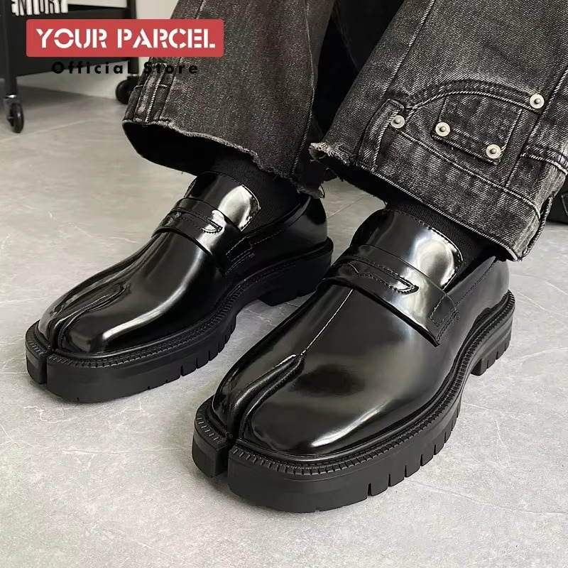 Split Toe Horseshoe For Men's Thick Sole Loafer Tabi Patent Korean Version Trend Casual Leather Shoes