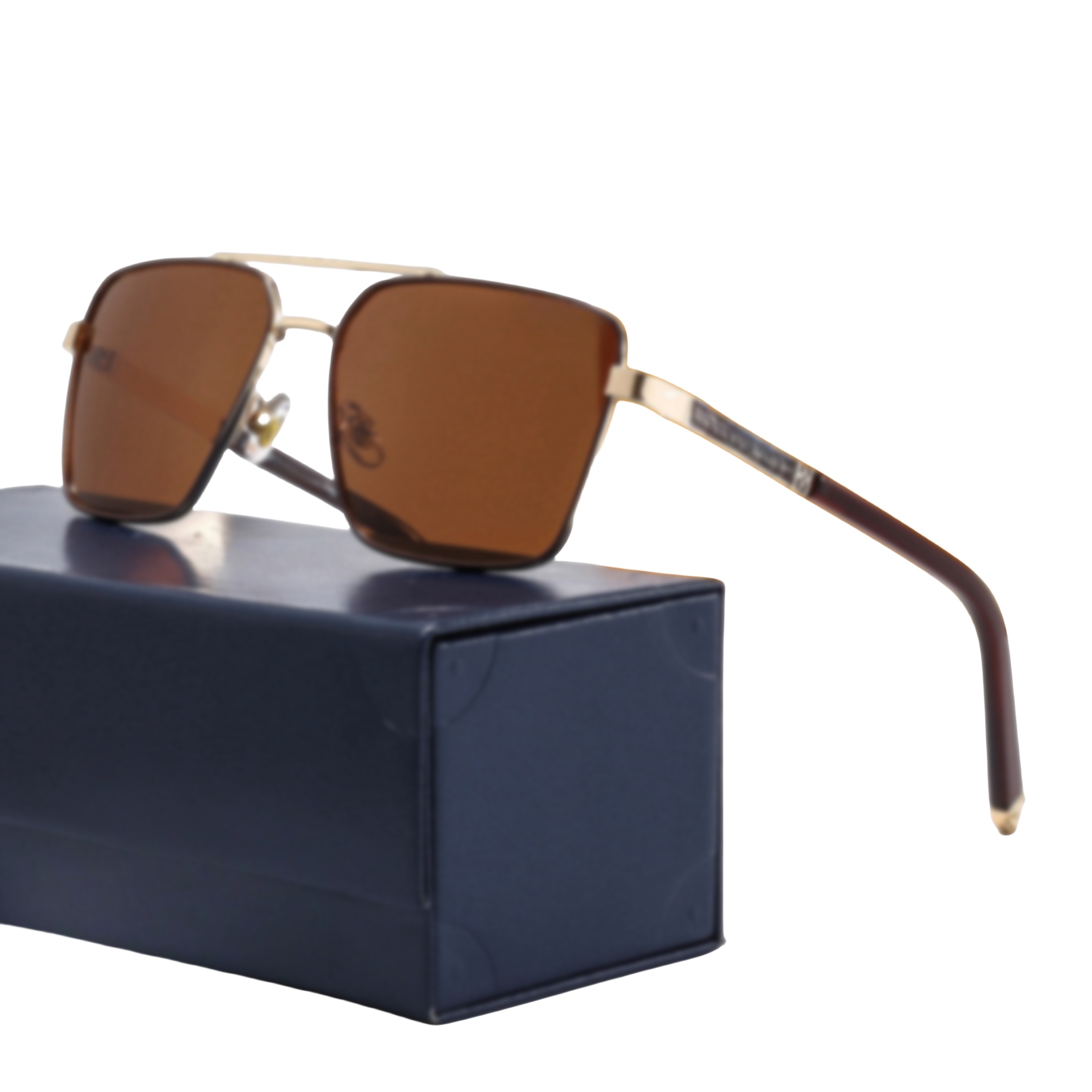 2025 Classic Men's Square Sunglasses with Metal Frame & Wooden Temples, Retro Style UV400 Protection