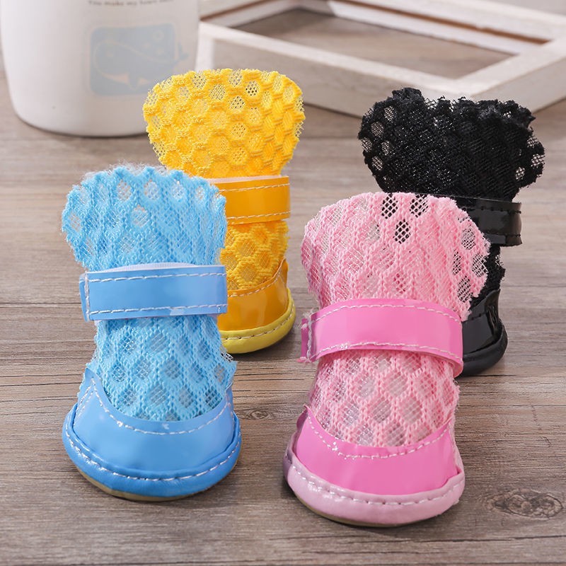 Summer Breathable And Non Slip Pet Shoes Made Of PU Material With Mesh, Hollow And Comfortable, Lightweight Sandals For Dogs In Spring Black M S11