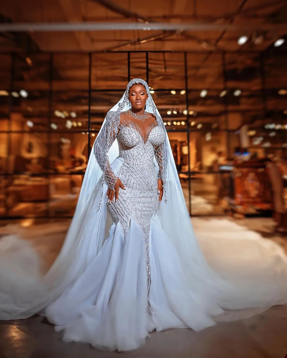 Luxury Mermaid Wedding Dresses Long Sleeves Beaded Sequins Appliques 3D Lace Diamonds Crystals Zipper Bridal Gowns Dresses Plus