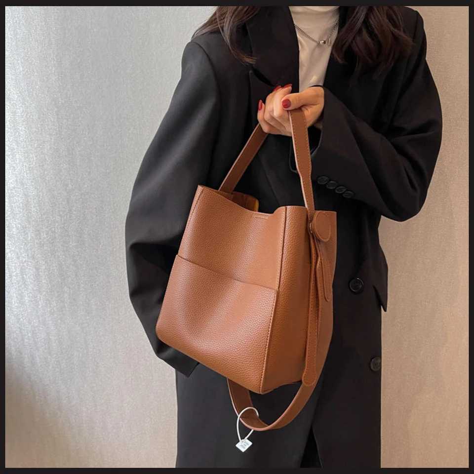 Womens bucket shoulder bag 2024 female designer trend small leather cross body bag wallet and handbagXJ250412