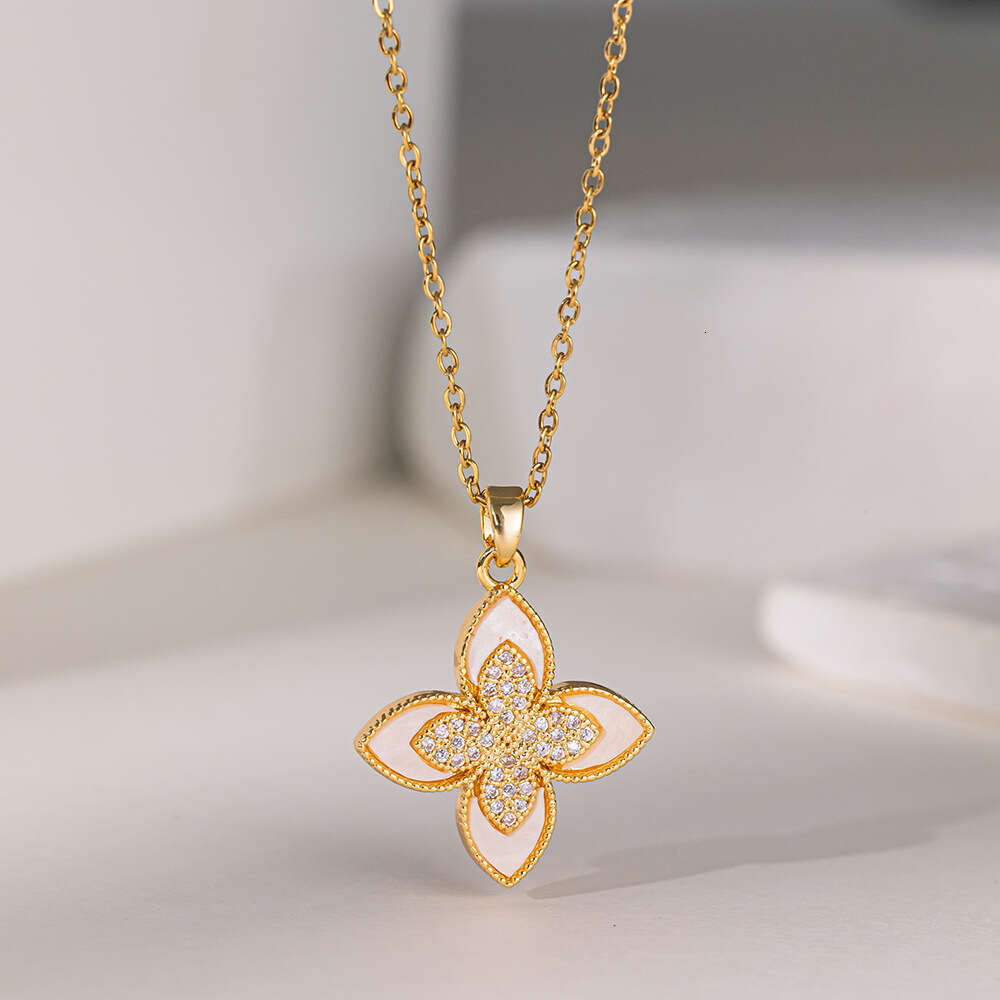 4 Clover Necklace For Women Luxury Designer jewelry 4/ Leaf necklace Copper Gold Plate Agate Diamond Fashion Charm Chain Wedding Gift Party Good Quali