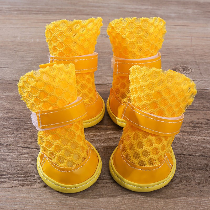 Summer Breathable And Non Slip Pet Shoes Made Of PU Material With Mesh, Hollow And Comfortable, Lightweight Sandals For Dogs In Spring Black M S11