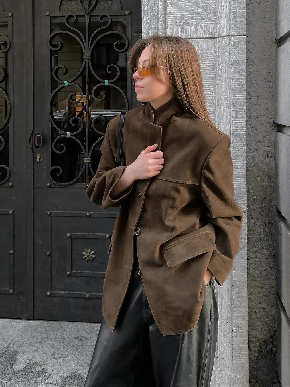 Vintage Brown Suede Leather Blazer Jackets For Women 2024 Winter Fashion Lapel Single Breasted Pockets Crop Coats Women Outwear 250210