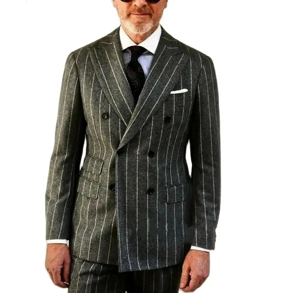 Grey striped mens suit double breasted jacket mens slim evening gown 2piece formal business mens clothing set 250210