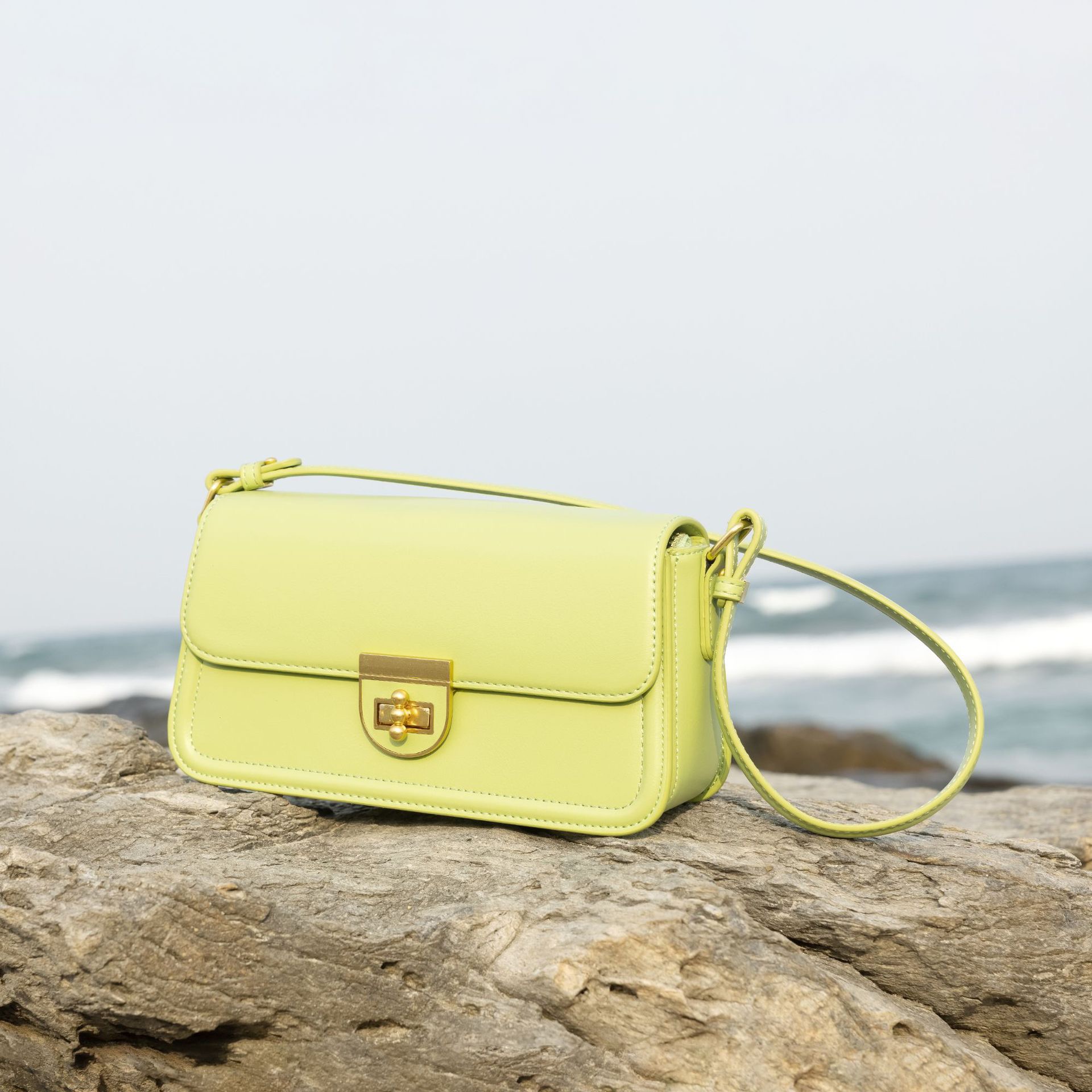 Spring Leather Small Square Fashion Edition Handbag High Quality Womens Shoulder Cross Body Bag 240830