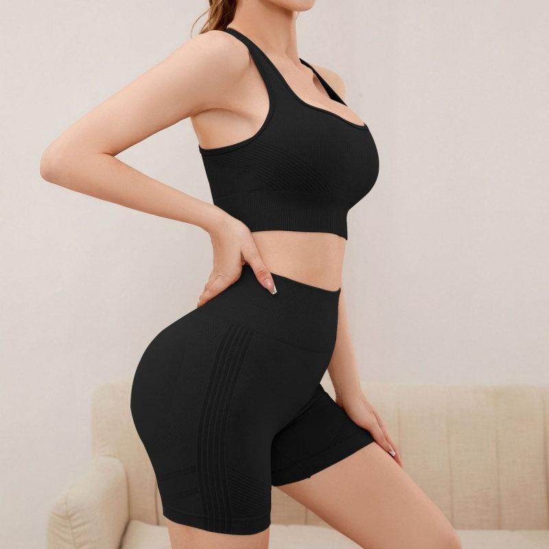 Designer Women's New Simple High Quality Sexy Bra Peach Hip Shorts 2-piece Yoga Clothing Fitness Clothing Training Sports Set