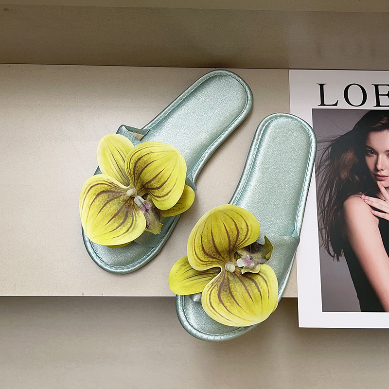 Phalaenopsis flower slippers women fashion outside to wear non-slip flat flip-flops home soft sole slippers