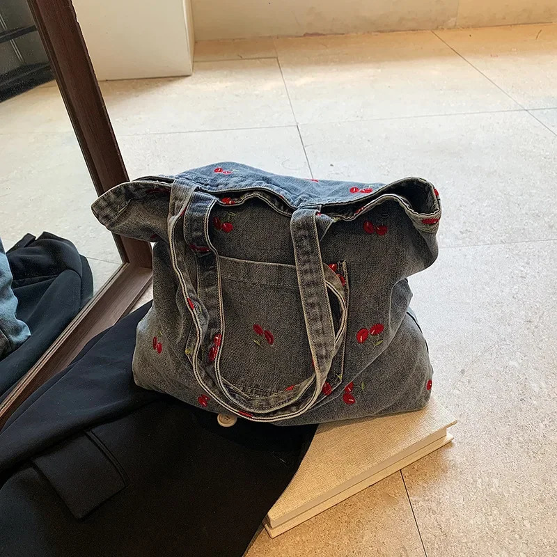 Lazy Denim Shoulder Bag Womens Large-capacity Shopping Bag Niche Literary Tote Casual Versatile Underarm Bag 250210