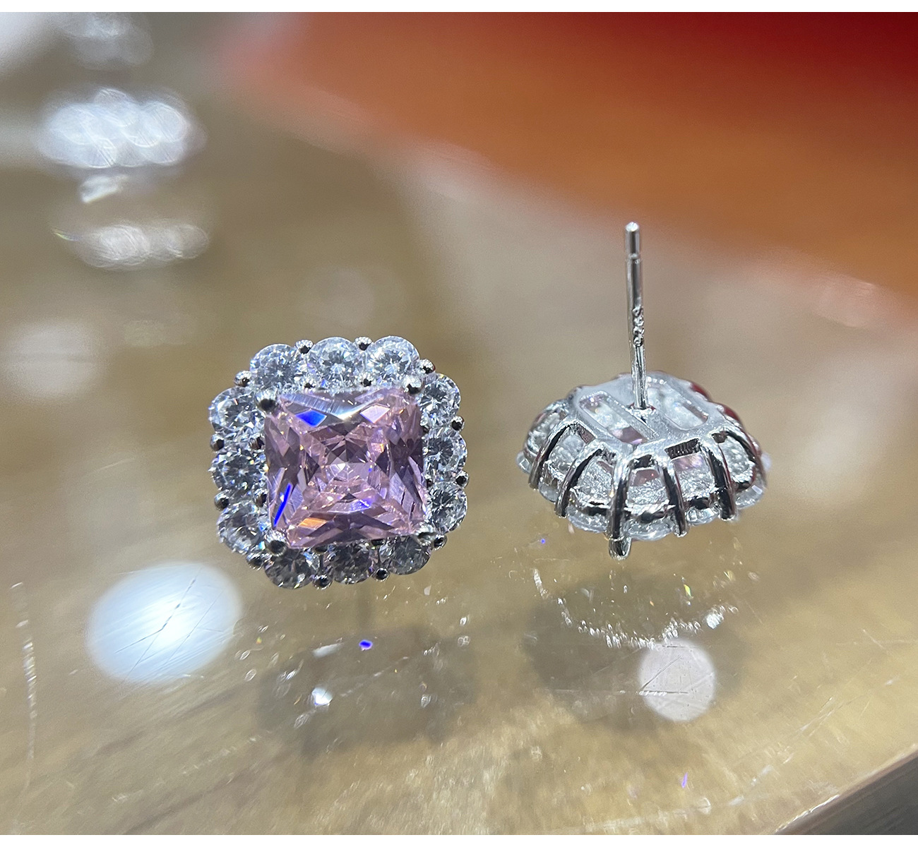 2025 Sparkling Stud Earrings Luxury Jewelry 925 Sterling Silver Princess Cut Lab Yellow Moissanite Diamond Party Lady Women Wedding Flower Earring Gif