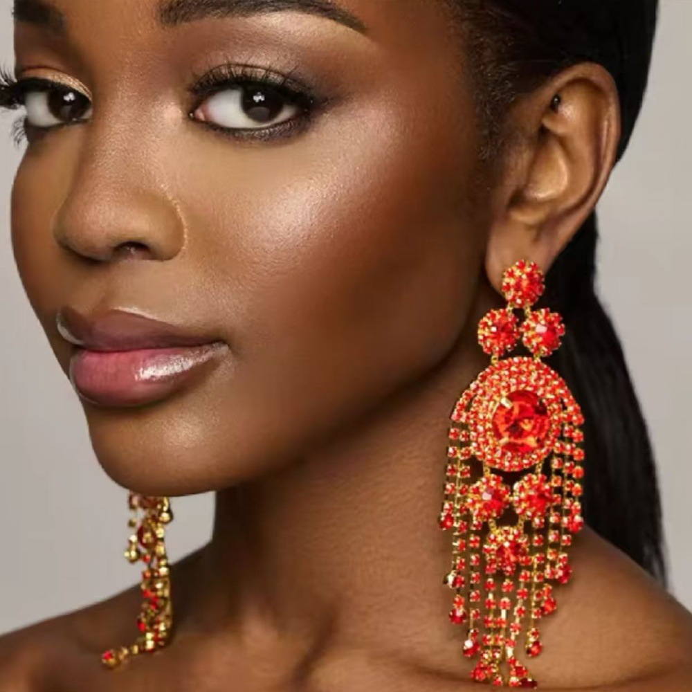 Women's Earrings 2PCS/LOT Fashionable Rhinestone Flower Tassel Earrings Exaggerated Banquet Bridal Accessories Eearrings