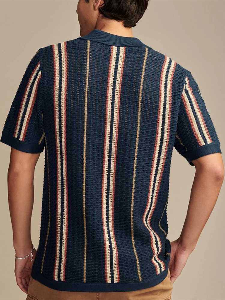 Vintage Striped Textured Knit Shirts Mens Fashion Turn-down Collar Buttoned Short Sleeve Knitted Tops For Men Casual Slim Shirt W250211