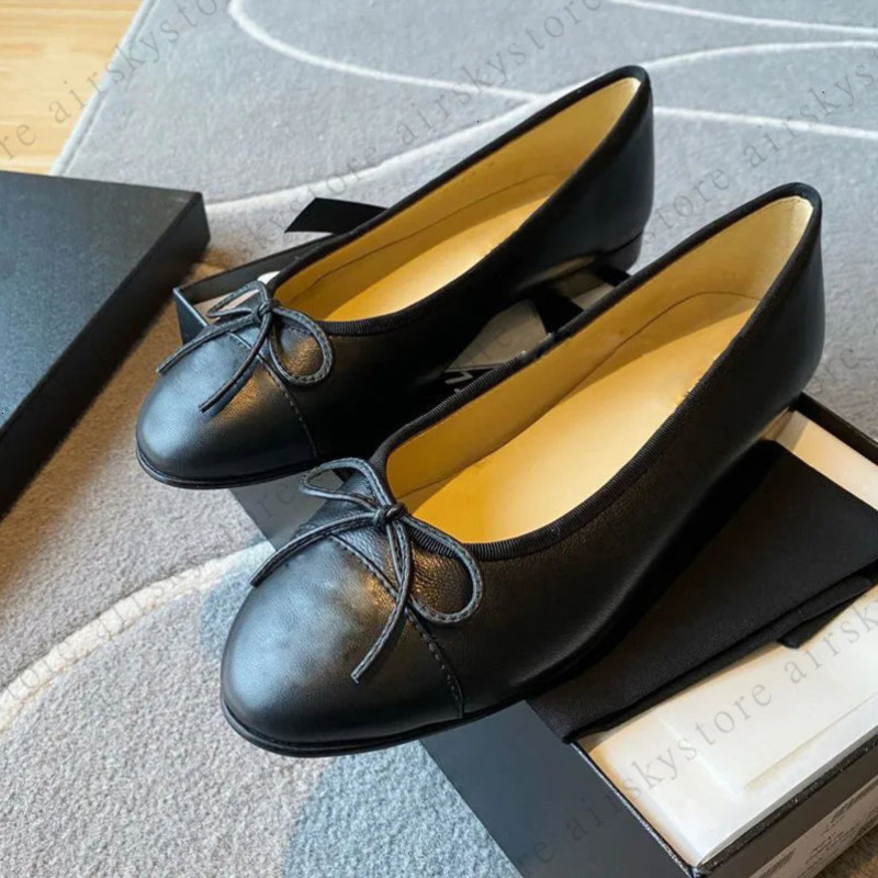 Chaussures de créateurs Brand Paris Designer Ballet Flats Chaussures Femmes Quilted Great Cuir Slip on Ballerina Luxury Round Toe Dames Dames Sho