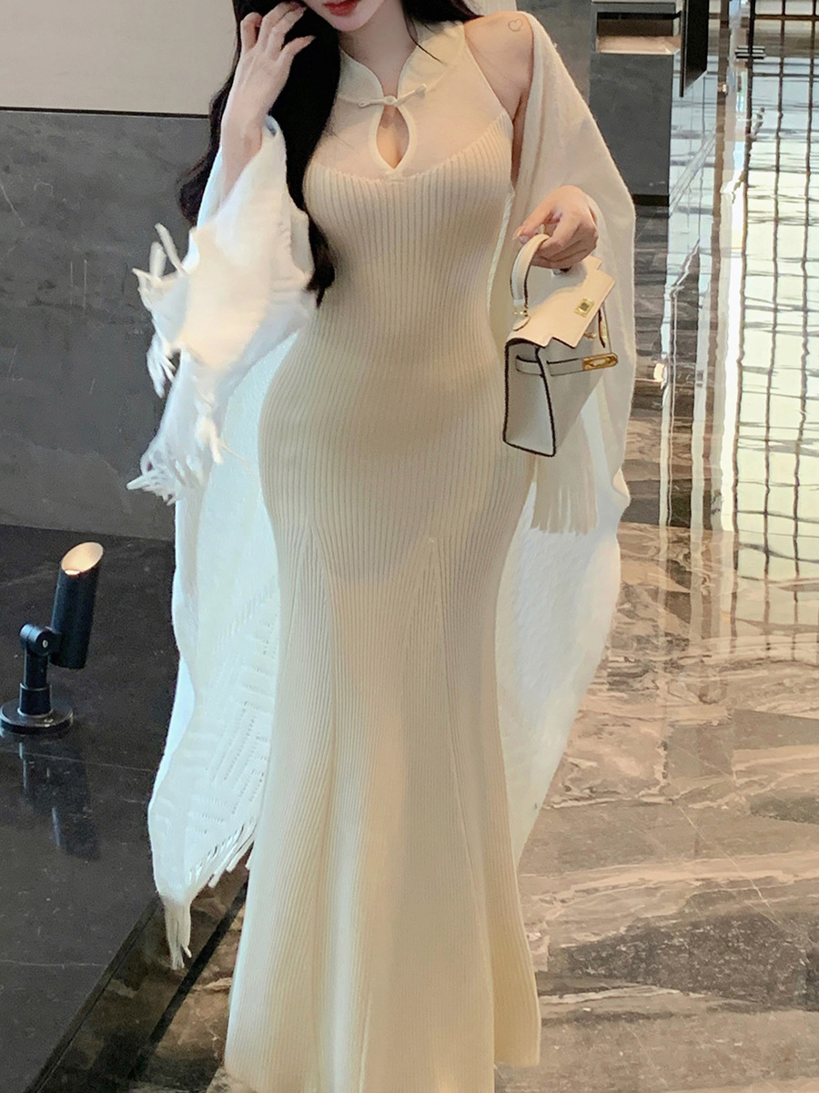 F5100 Cheongsam Dress Women's Knitted Hollow Sleeveless Fishtail Skirt Tassel Shawl Two-piece Set