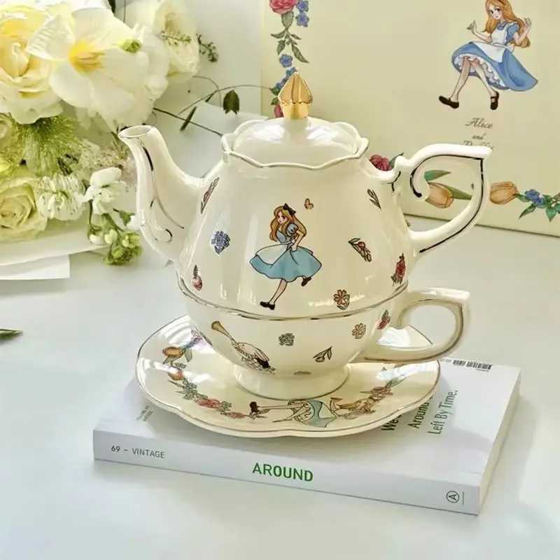 Cups Saucers Mother and Child Pot Alice in Wonderland Ceramic Tea Set with Teapot and Matching Cups Tea Party Set with Cute Rabbit Tea Pot CL250211