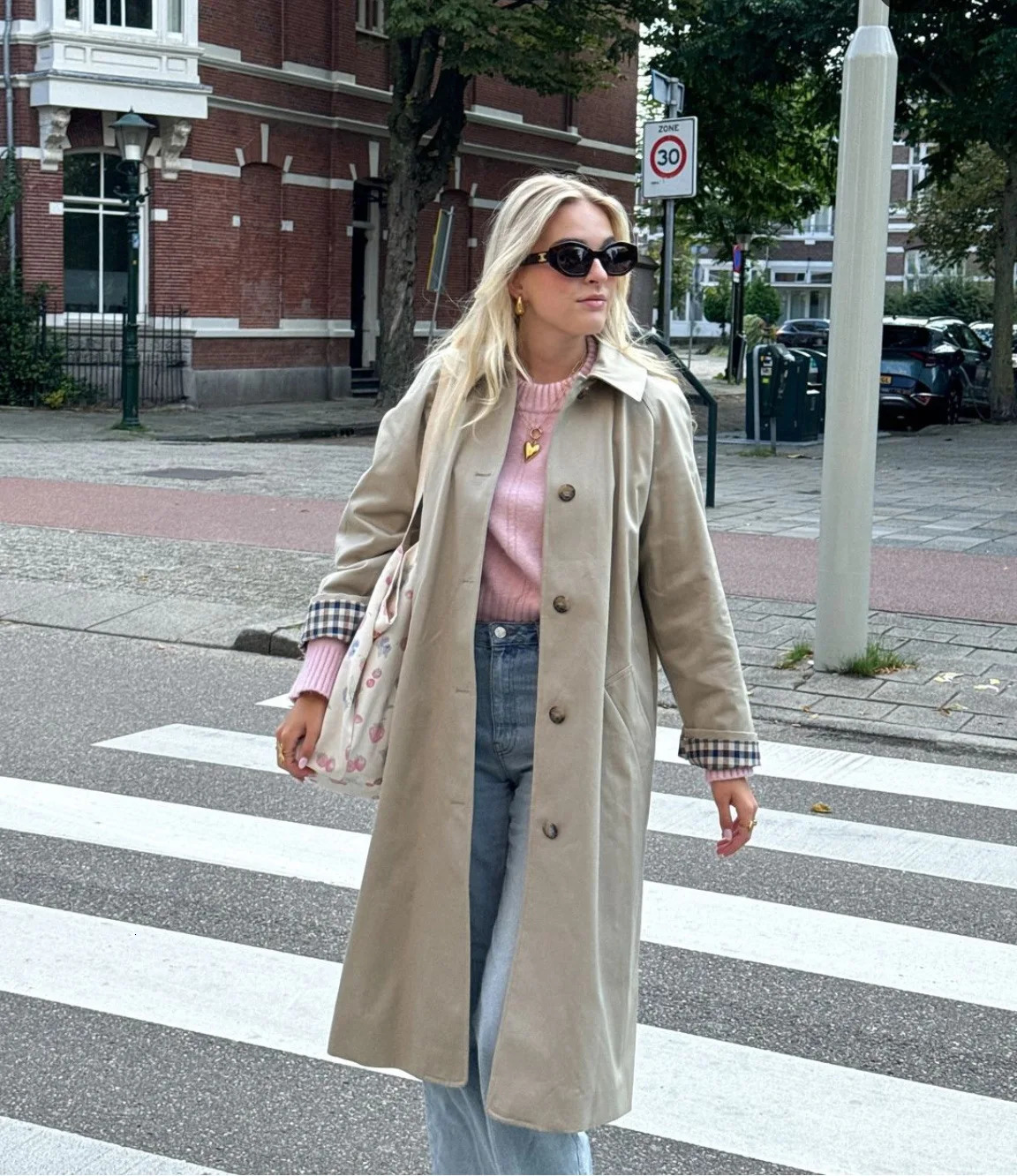 Elegant Plaid Lapel Long Windbreaker Women Fashion Single Breasted Loose Trench Coat 2024 Autumn High Street Lady Outwear Jacket 250211