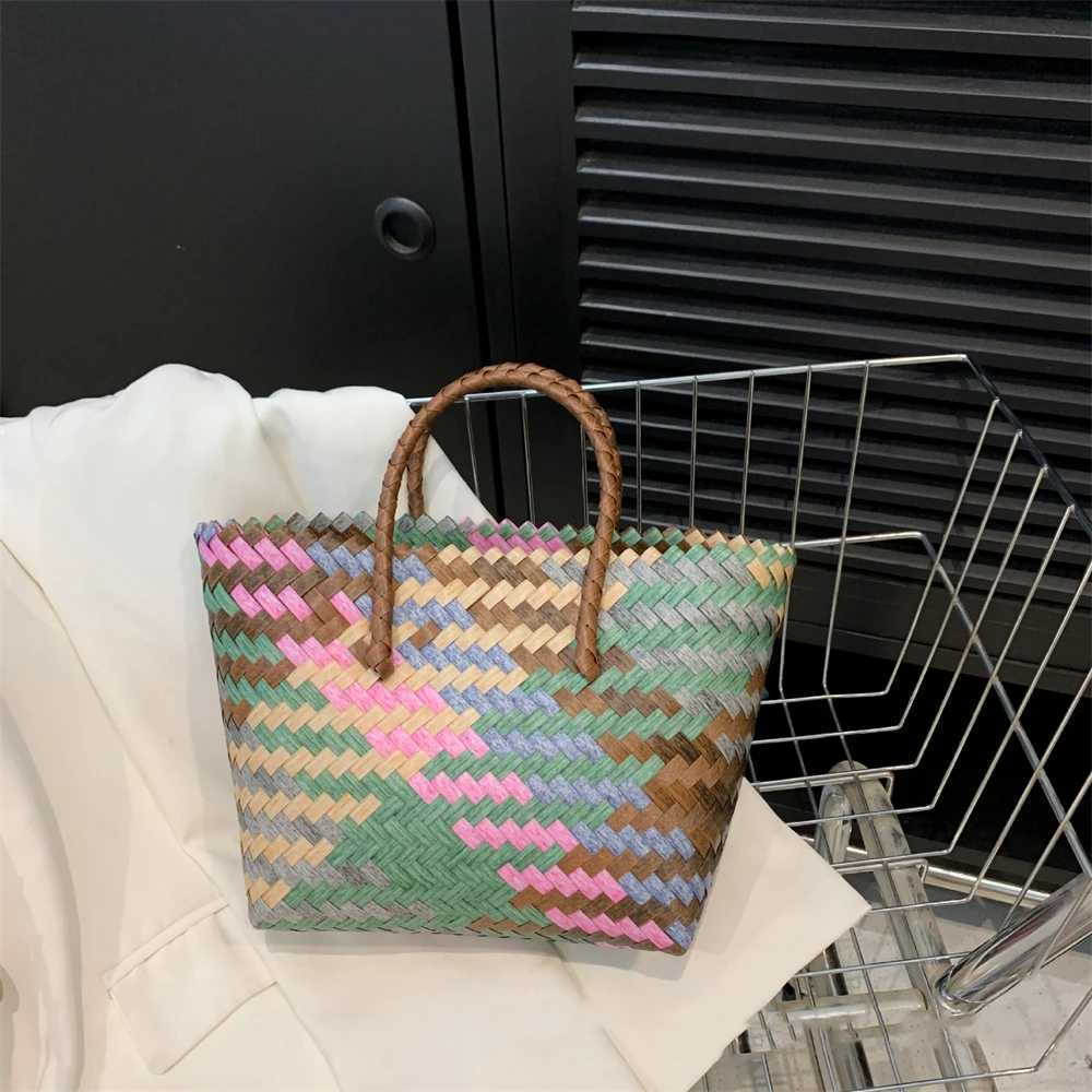 Imitati Rattan Womens Bohemian Handbag Summer Beach Large Capacity Shoulder Bag 2024 New FiXJ250412