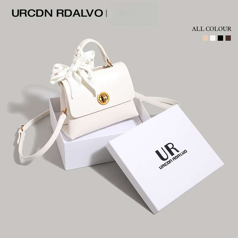 Women's Bags UR Simple and Stylish Handheld Small Square for Women New Style Super Popular Versatile Commuter Luxury Single Shoulder Crossbody Ba