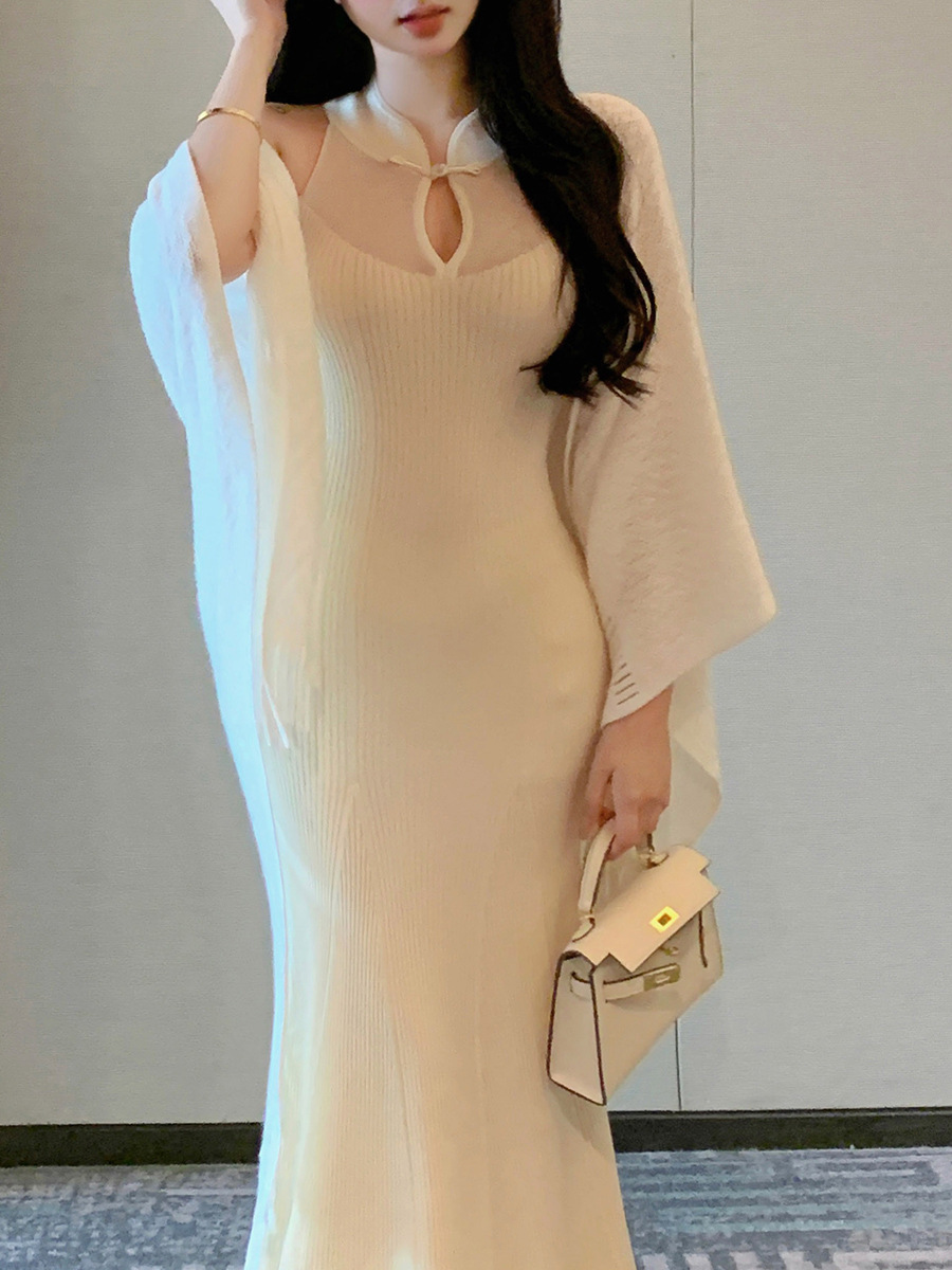 F5100 Cheongsam Dress Women's Knitted Hollow Sleeveless Fishtail Skirt Tassel Shawl Two-piece Set