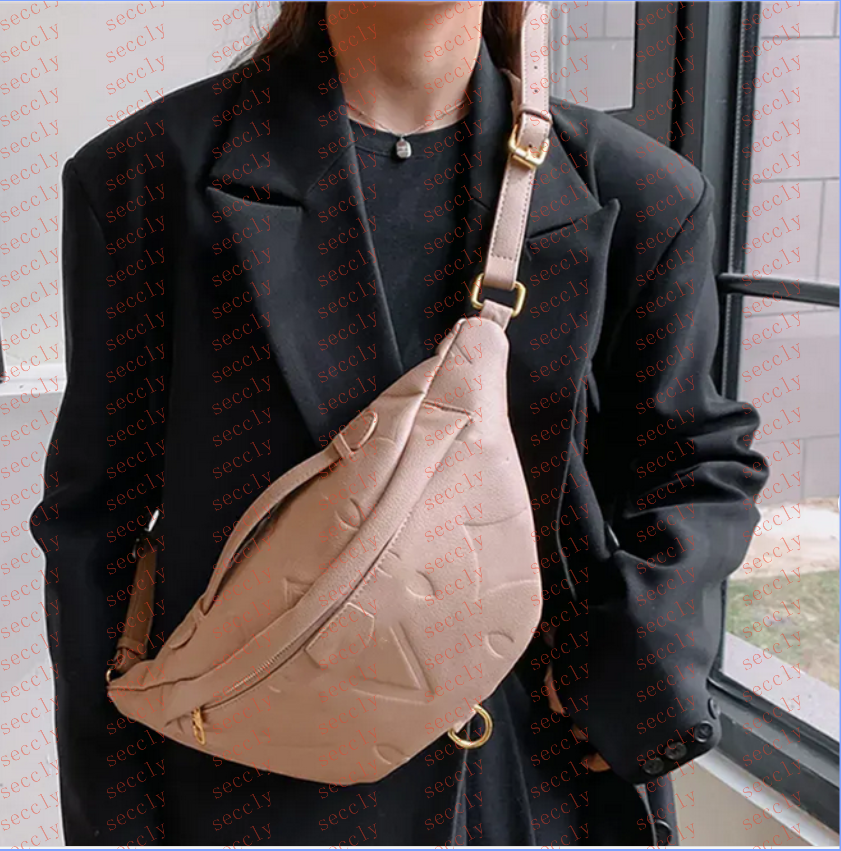 Embossed Letter Designer Bum Bag For Man Crossbody Belt Bags Women Luxury Designer Flower Chest Bumbag Fann Pack V Purse Cross Body Bumbags